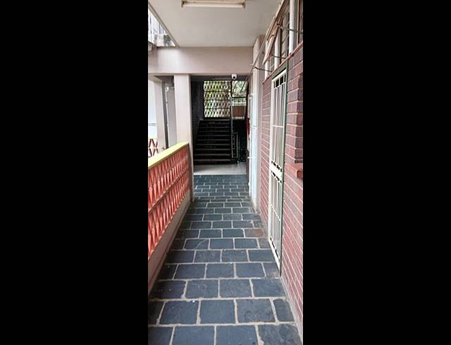 1 BEDROOM APARTMENT FOR SALE IN ARCADIA